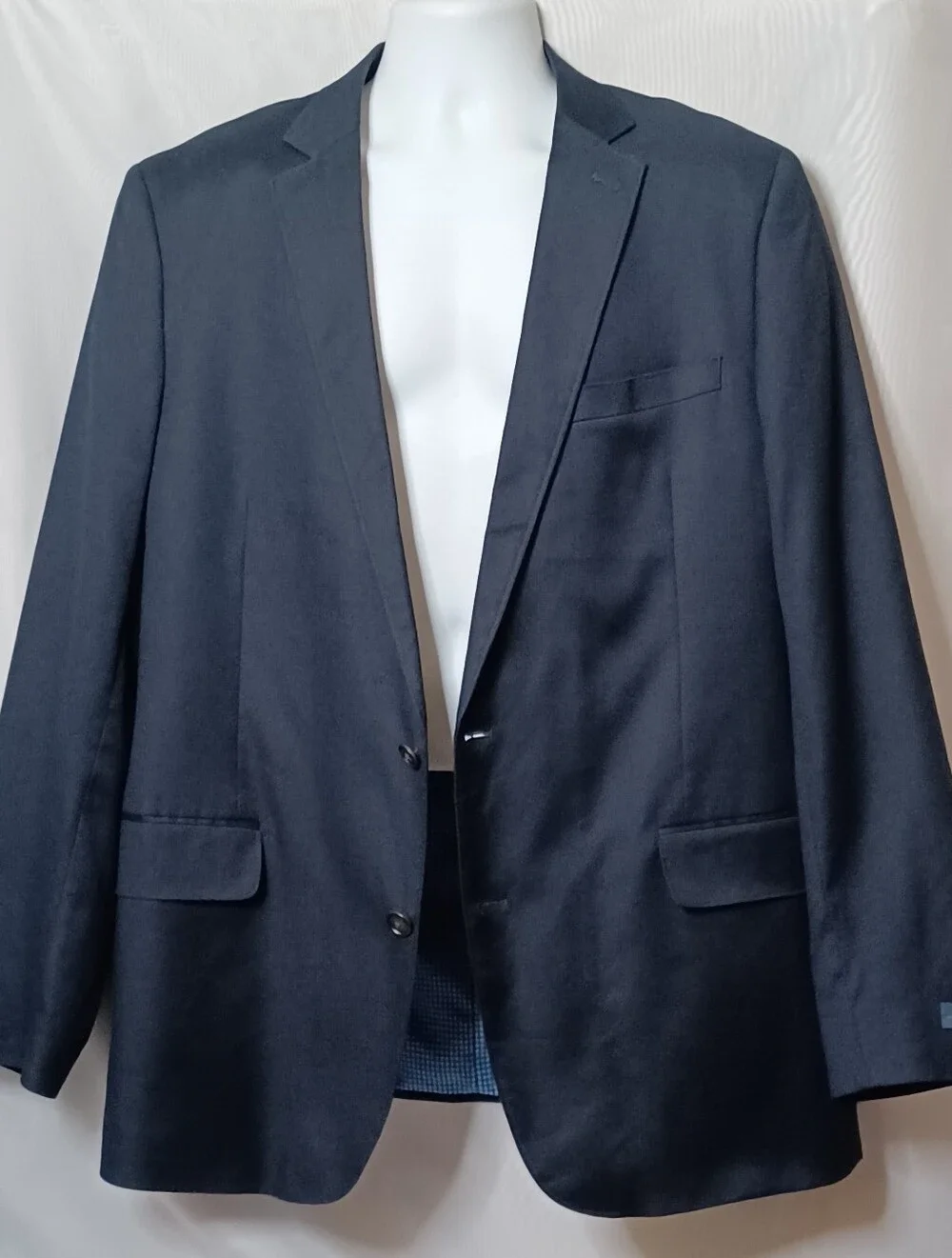 Stafford Men's Classic Fit Navy Blue Two-Button Front Blazer. 46 Long.